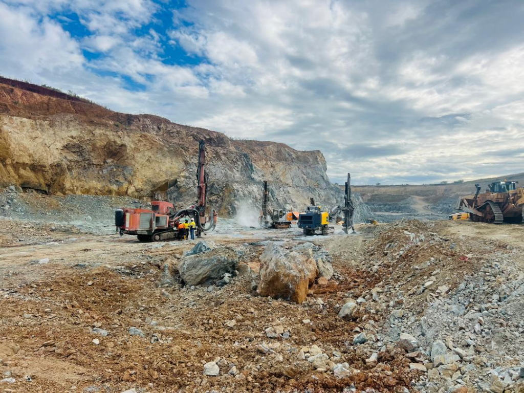 Gold Mining Gallery - TRX Gold Corporation